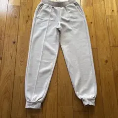 ユニクロ　スウェット