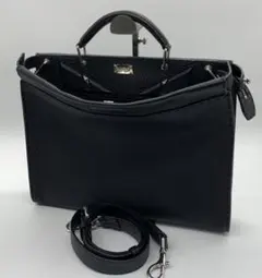 【美品・大容量】フェンディ セレリア ピーカブー 2way ビジネスバッグ 黒 セレリア ピーカブー ソフト ミディアム カーフレザー ブラック