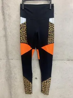 ZUMBA スパッツ XS ブラック オレンジ ヒョウ柄