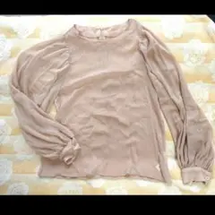 ジュノア ベージュ シースルー 長袖ブラウス 透け感あり