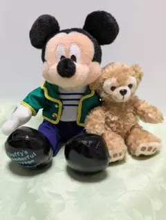 新品タグ付き　ダッフィーとミッキーのぬいぐるみバッジ