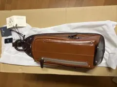 【新品未使用】キーファーノイ　ブラウン 牛革 ボディバッグ 保証書付き キーファーノイ ボディバッグ Ciao KFN16002C Kiefer neu ビジネス