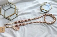 フラワーモチーフのスマホショルダーストラップ⑥⑥【匿名発送】