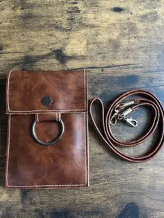 ブラウン 合成皮革 スマホショルダーバッグ