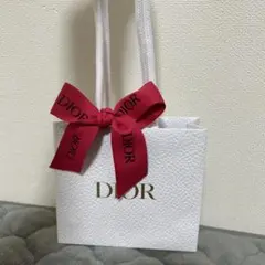 Dior ホワイトショップバッグ レッドリボン