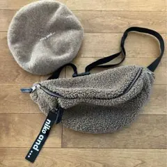 美品　niko and... ボアボディバッグ＆ベレー帽　２個セット