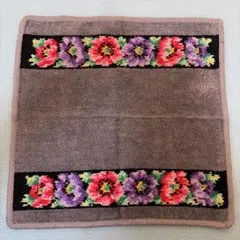 【 新品 】FEILER フェイラー タオルハンカチ 花柄 グレー