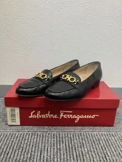 Salvatore Ferragamo 黒 ローファー 6D