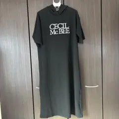 【M】CECIL McBEE フード付きロングワンピース ブラック