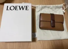 LOEWE ロエベ 三つ折り財布 レザー ブラウン系 箱・保存袋付き 使用感ありのサムネイル