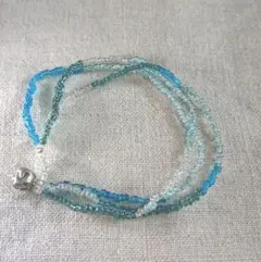 ビーズブレスレット　グラデ青緑