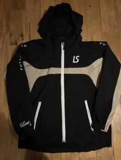 LUZ e SOMBRAフード付きウィンドブレーカー ジュニア150cm