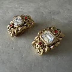 ゴールドトーン イヤリング ヴィンテージ風