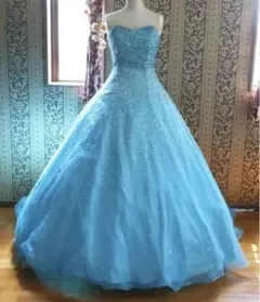 水色 ストラップレス Aラインドレス