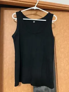 UNIQLO タンクトップ M