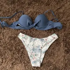 青と白の花柄 セパレート水着セット