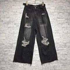 KOM ドットコム　ブラック ダメージワイドレッグジーンズ　ワイドパンツ　デニム