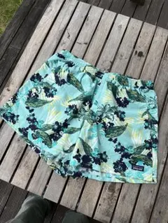[美品] Patagonia レディース 花柄バギーショーツ アクアブルー