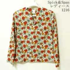 スピックアンドスパンの花柄プルオーバー