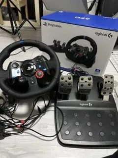 極美品・完品】Logicool G923 ハンコン＆ペダル 使用1週間 - メルカリ