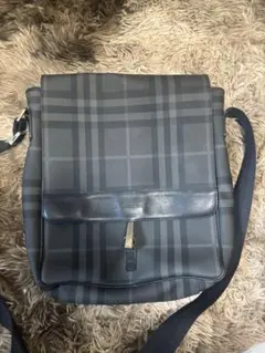 BURBERRY ショルダーバッグ チェック柄のサムネイル