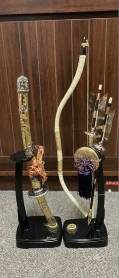 【美品・化粧箱付】五月人形用 弓太刀飾り 端午の節句 武者人形 刀 弓矢のサムネイル