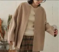 アーバンリサーチドアーズ　ウール ノーカラーミドルコート