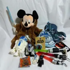 スターウォーズ　ぬいぐるみ　フィギュア　ライトセーバー　キーホルダー