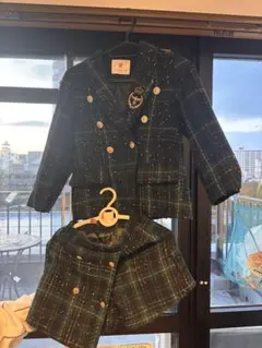 グリーン系チェック柄ジャケットとスカートパンツセット