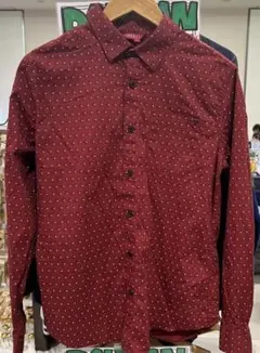 古着アメカジ【GUESS】ゲス 総柄長袖シャツ Mサイズ 赤 レッドワンポイント