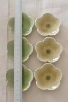 ６個セット　黄色と緑の花　梅　小皿　箸置き