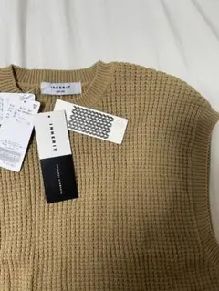 INHERIT ベージュ ノースリーブニット M ニットベストのサムネイル