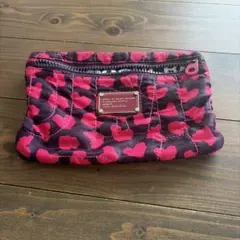 美品 Marc by Marc Jacobs マークジェイコブス ポーチ ハートのサムネイル