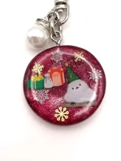 キーホルダー✨クリスマス✨シマエナガ✨レジン✨チャーム✨かわいい✨赤ラメBA