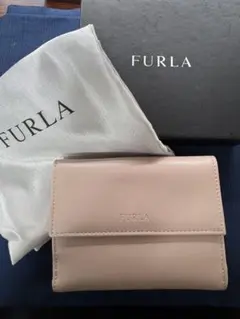 FURLA 財布のサムネイル