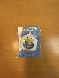 サンリオ一番くじ 缶バッチ＆ホルダーあひるのペックル