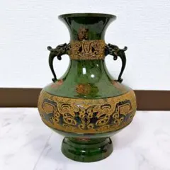 Item thumbnail for item e6fd2078-f05d-4812-aed1-d7fd2a0b45c6