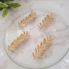 Item thumbnail for item cb55541e-ca78-4d0e-b83a-18a0cb2cadce