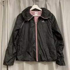 adidas ウィンドブレーカー