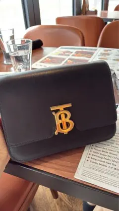 バーバリーロンドン Burberry リバーシブルトートバッグ TBロゴ - メルカリ