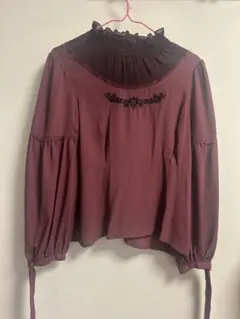 axes femme ディズニー　イーヴィルクイーン 白雪姫　ブラウス