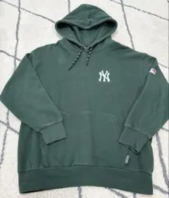 チャンピオン・ダークグリーン フード付きパーカー 150