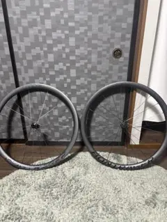 XYZさま専用 鬼ベアリング装着済Bontrager Aeolus Rsl37 - メルカリ