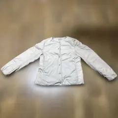 無印良品　ライトベージュのノーカラージャケット　Mサイズ