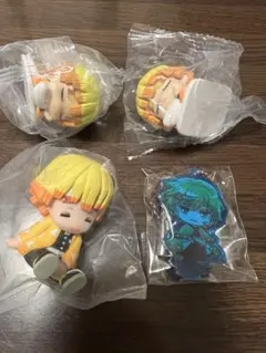 鬼滅の刃 我妻 善逸 ガチャ 4点セット 肩ズン おねむたん ここみえ