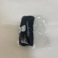 サンリオキャラクターズ ソックス風ペットボトルカバー シナモロール