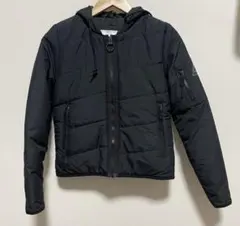 Reebok レディース　S ダウンジャケット
