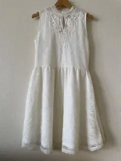 H＆M ノースリーブ　レースワンピース　きなり