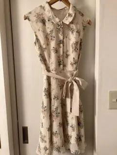 【美品】peyton place 花柄 ノースリーブ ワンピース　春夏