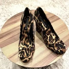 ✨未使用級✨ツルバイマリコオイカワ パンプス ヒョウ柄 チャンキーヒール 23㎝のサムネイル
